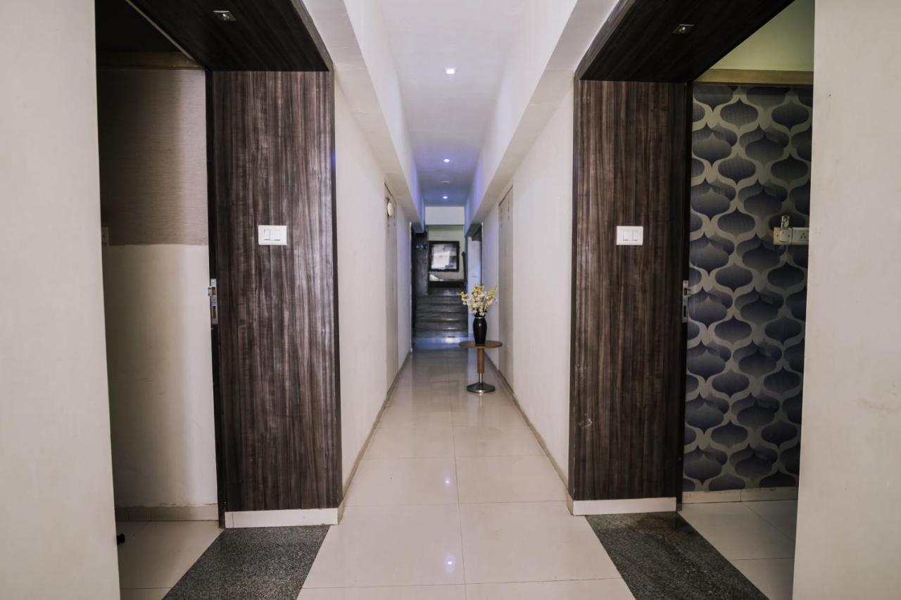 Hotel Monarch Guestline In Midc Rabale, Navi Mumbai Extérieur photo