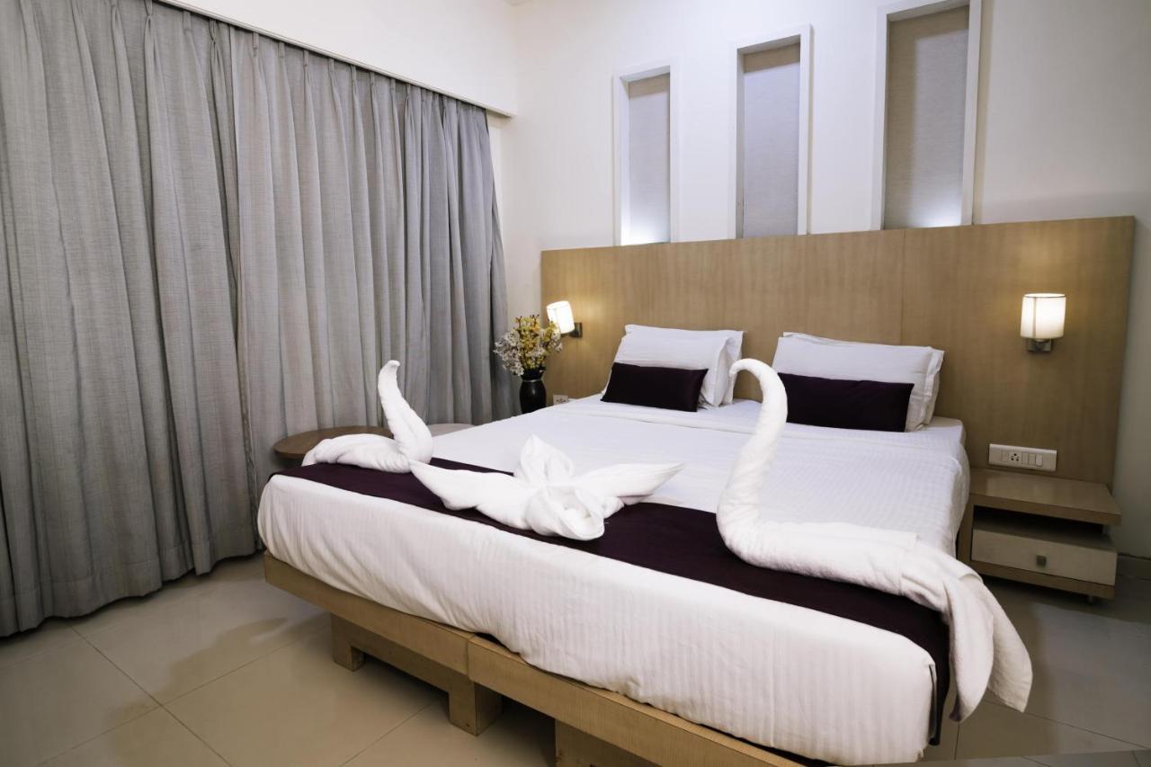 Hotel Monarch Guestline In Midc Rabale, Navi Mumbai Extérieur photo