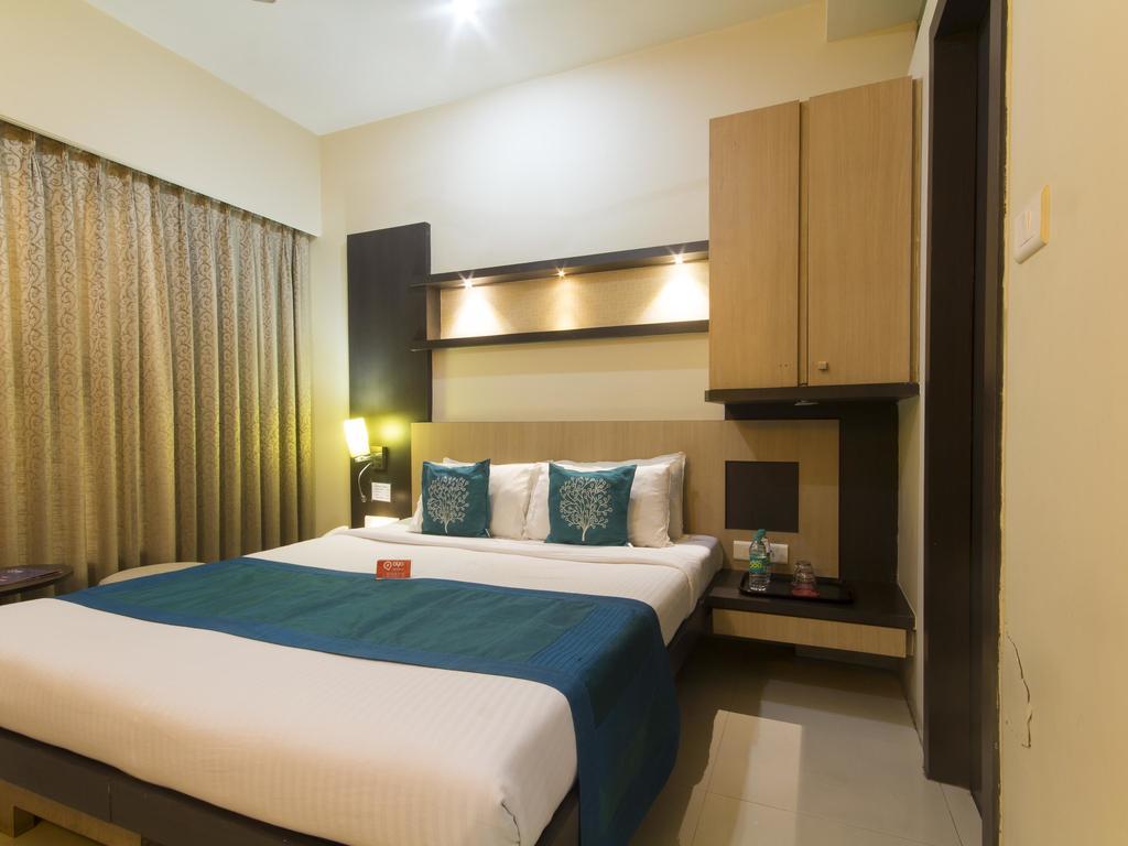 Hotel Monarch Guestline In Midc Rabale, Navi Mumbai Extérieur photo