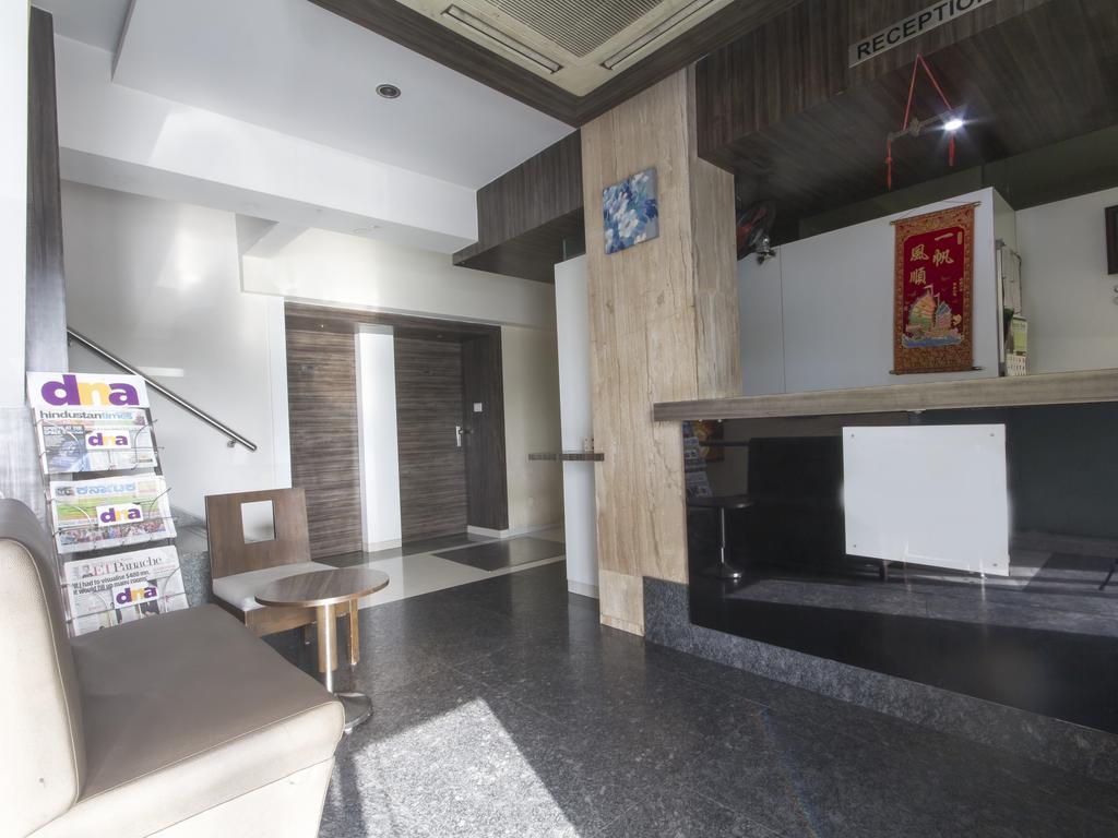 Hotel Monarch Guestline In Midc Rabale, Navi Mumbai Extérieur photo
