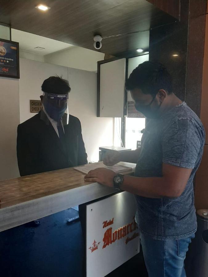 Hotel Monarch Guestline In Midc Rabale, Navi Mumbai Extérieur photo